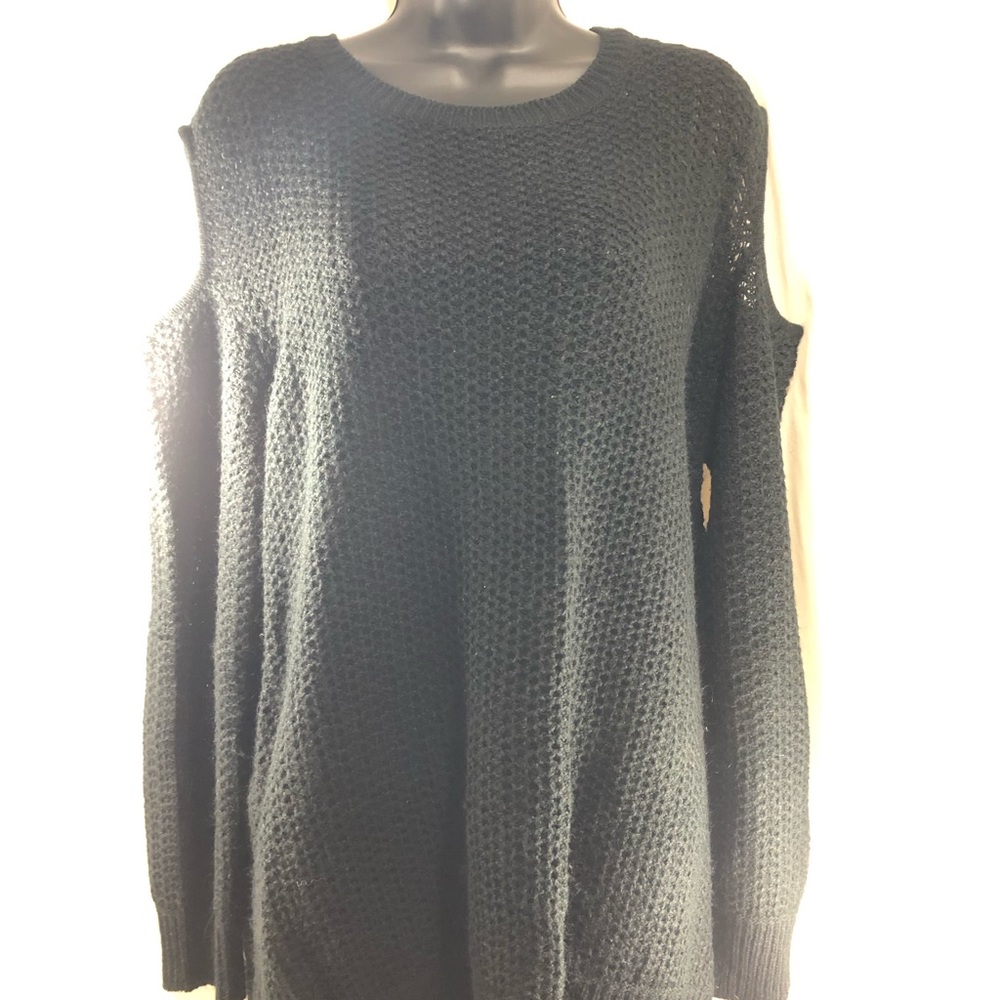 Women’s knit blouse